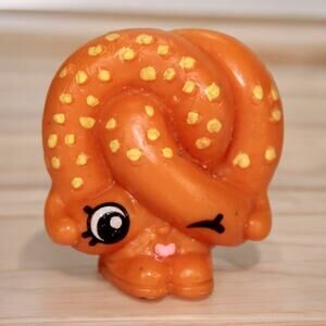 Shopkins Pretz-Elle Vending Machine Storage Tin Variant Season 1 Classic Rare